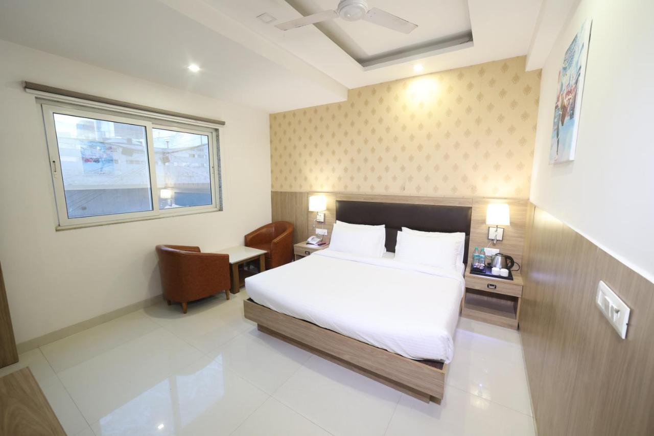 Hotel Salt And Rove New Delhi Aiport Exterior foto