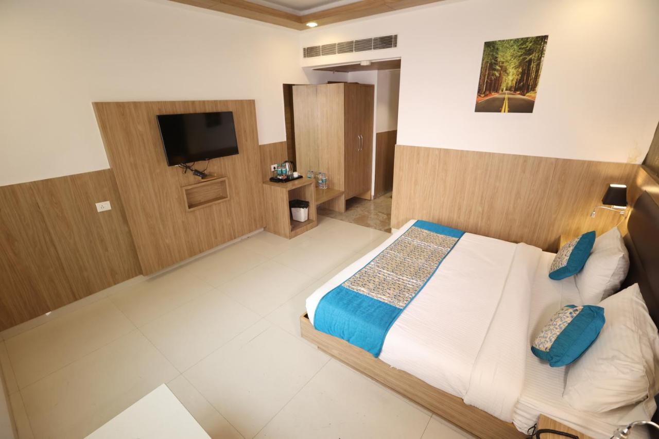 Hotel Salt And Rove New Delhi Aiport Exterior foto